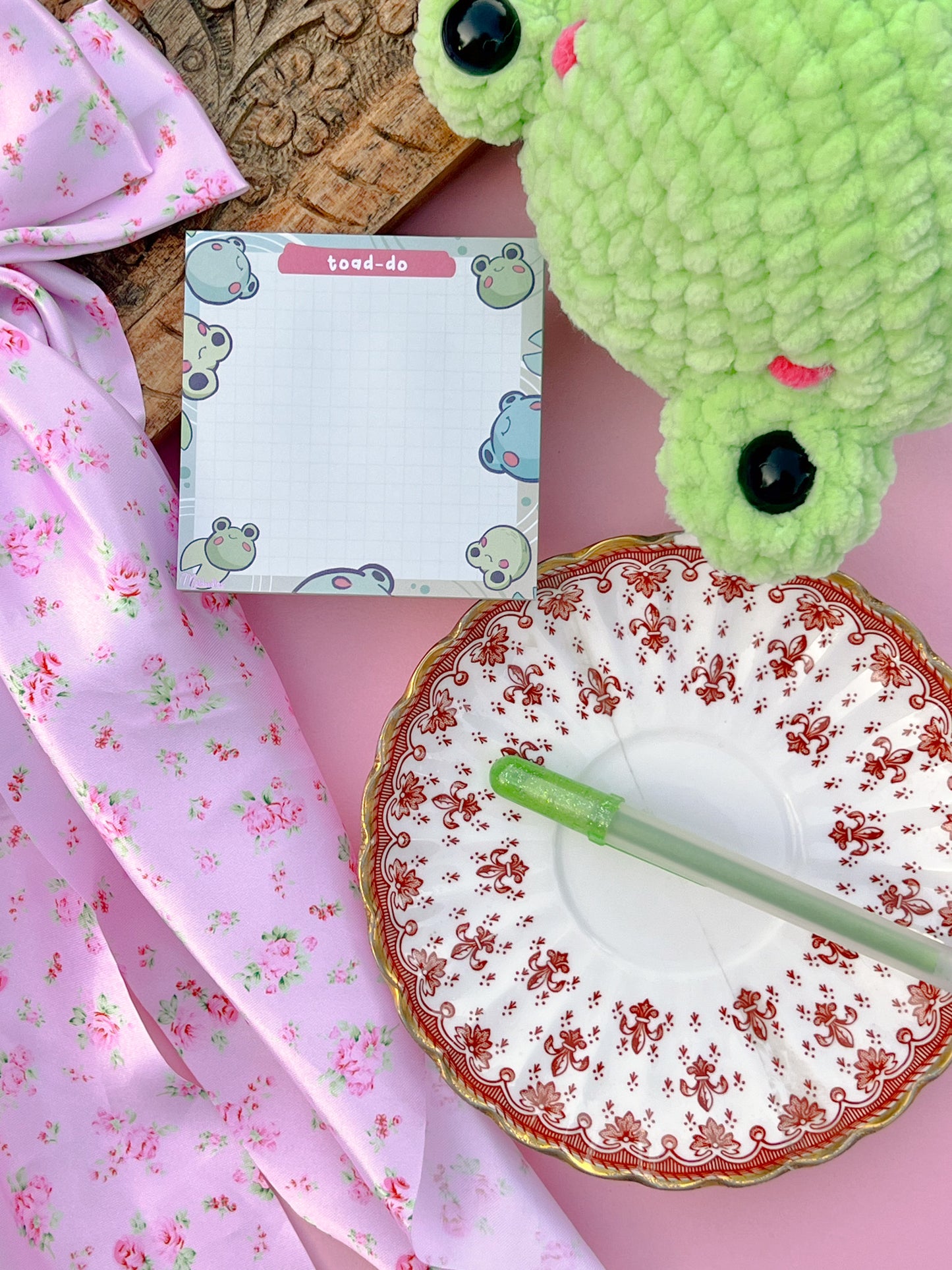Cute Frog Stationery Gift Set – Deluxe Planner & Sticker Bundle