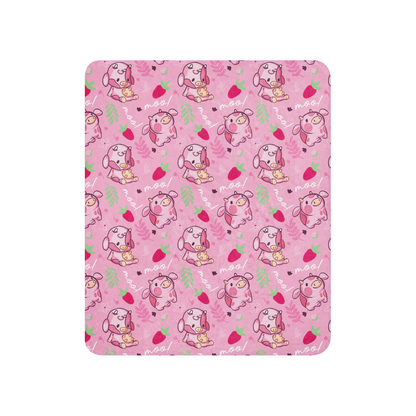 Strawberry MIlk Cow Sherpa blanket